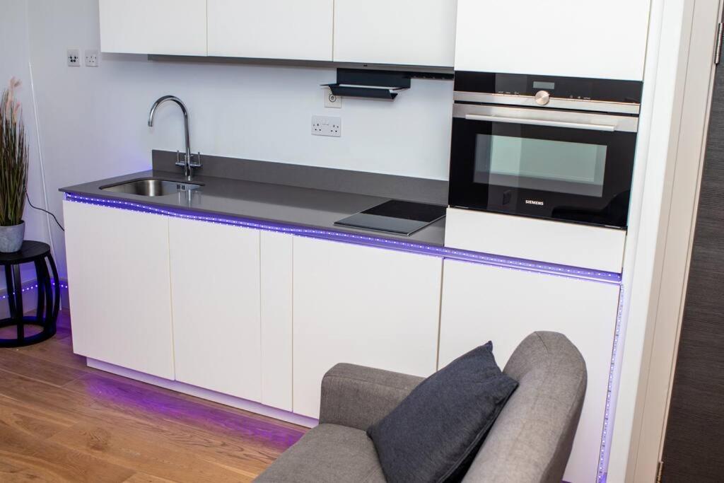 Stunning 1-Bedroom Flat In London! Kültér fotó
